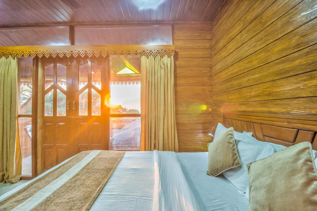 The Village Beach Resort Baga Exterior photo